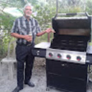 Meet your Posher, Enrique